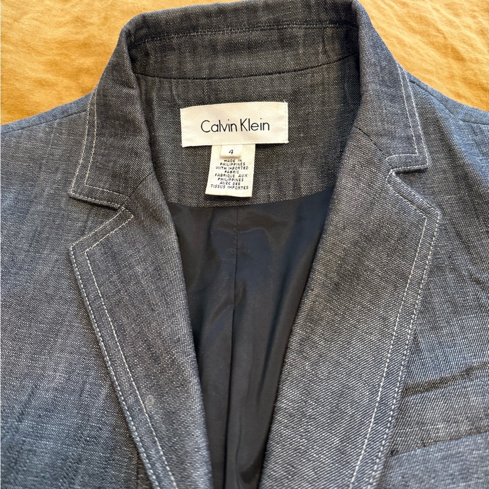 Calvin Klein Women’s Chambray Jacket size 4
